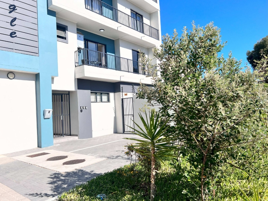 2 Bedroom Property for Sale in Table View Western Cape
